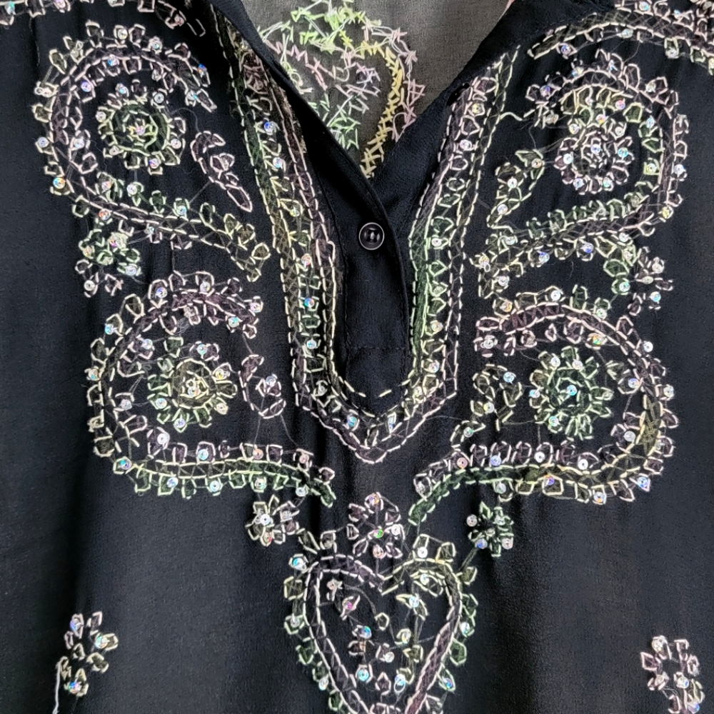 Embellished Tunic - Picture 2 of 4